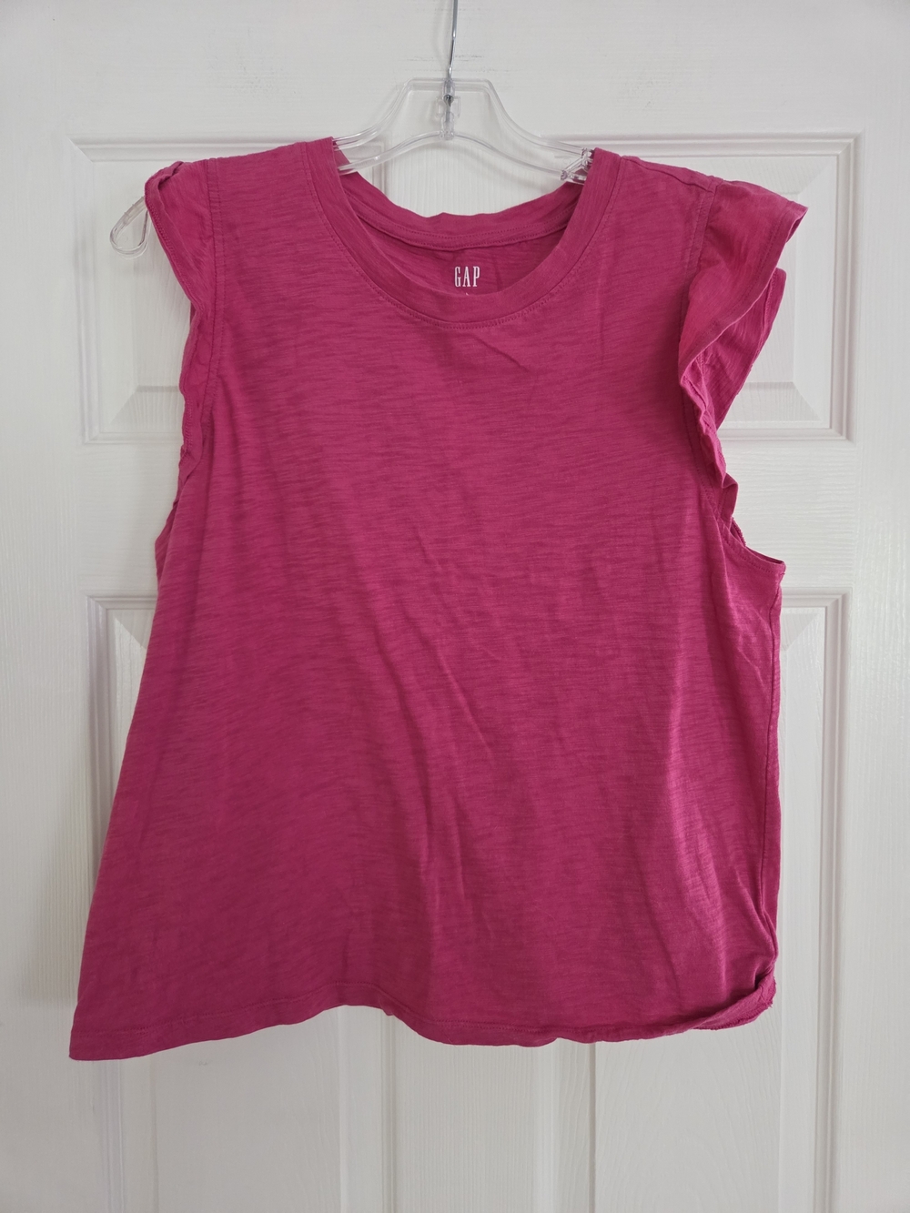 GAP Berry Pink Sleeveless Tee L